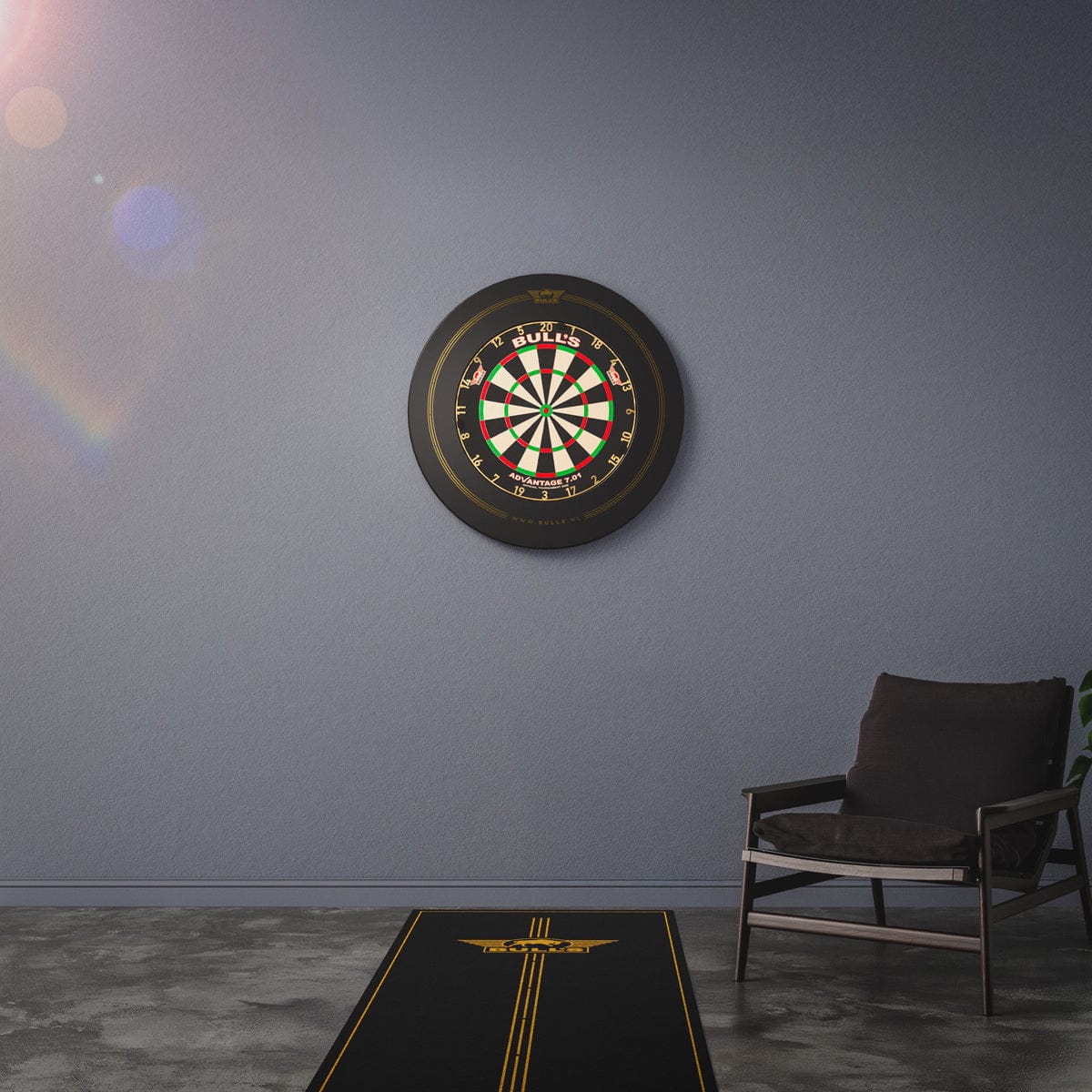 Bulls Advantage Carpet Dart Mat - Black & Gold - 300 x 85cm - Image 2