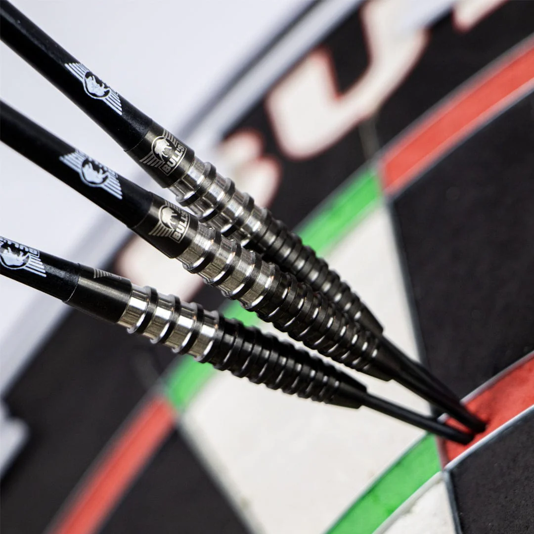 Bulls Black Lightning Darts - Steel Tip - 90% Tungsten - Image 4